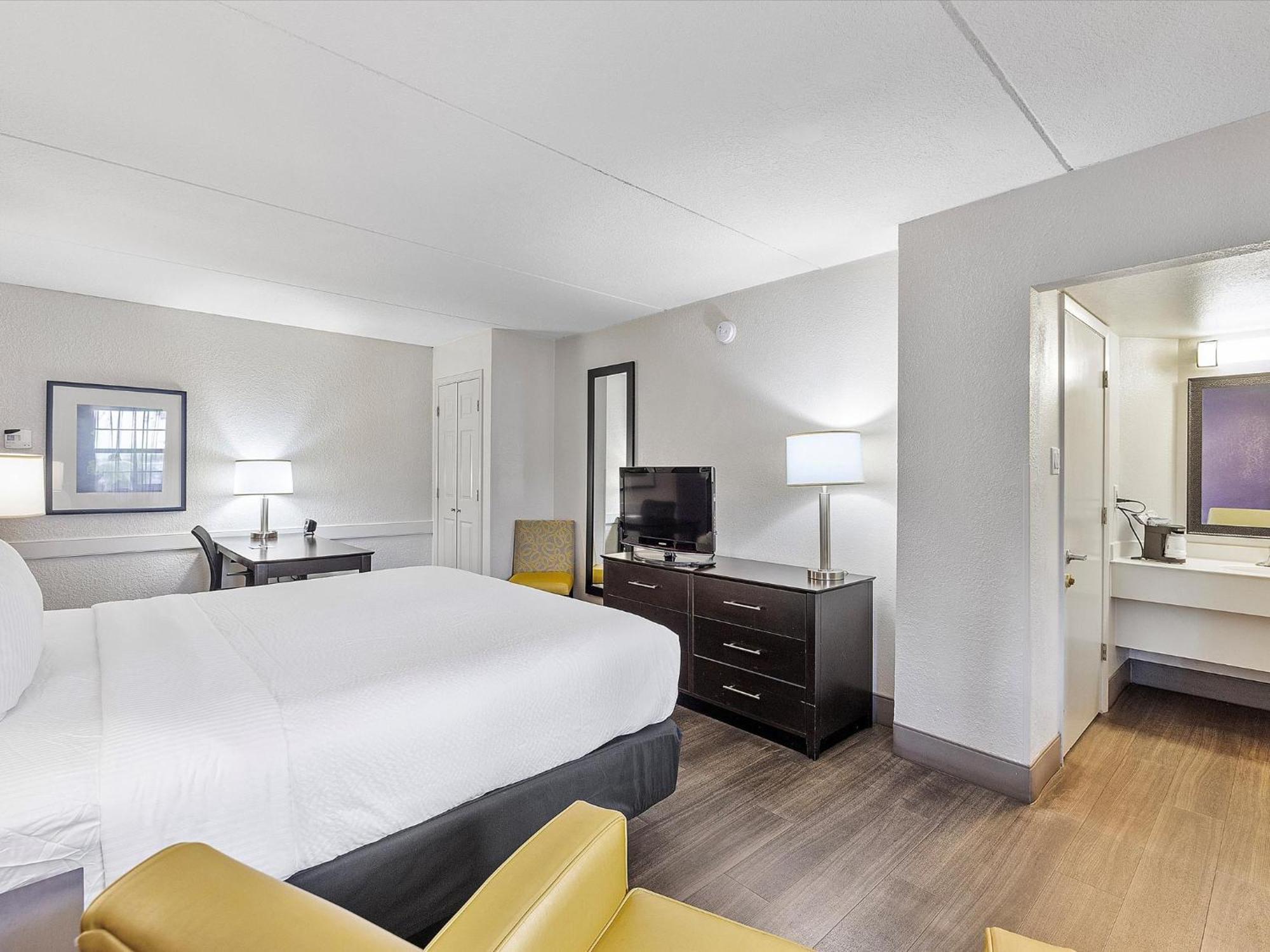 La Quinta Inn By Wyndham Miami Airport North Miami Springs Екстериор снимка